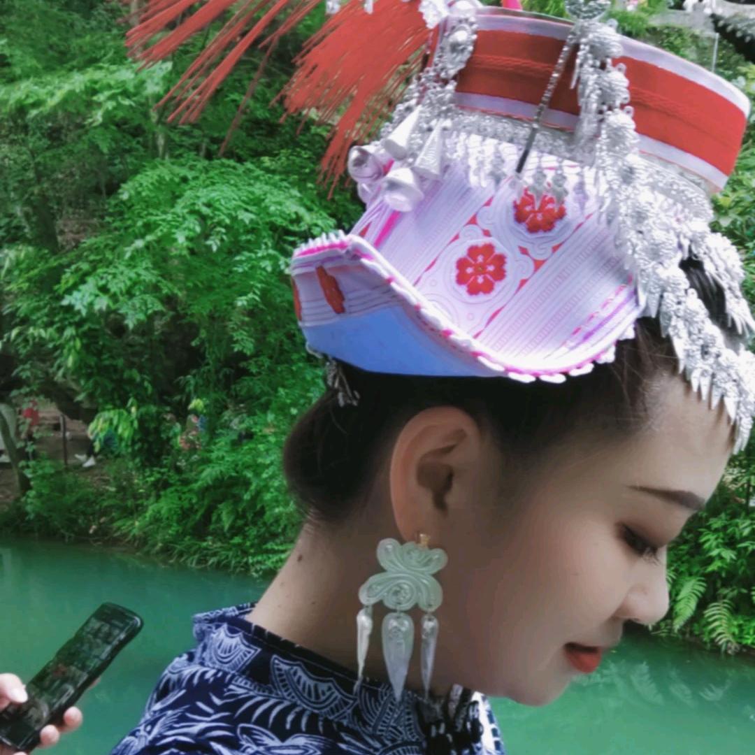 黄平《万和景圆》廖海英