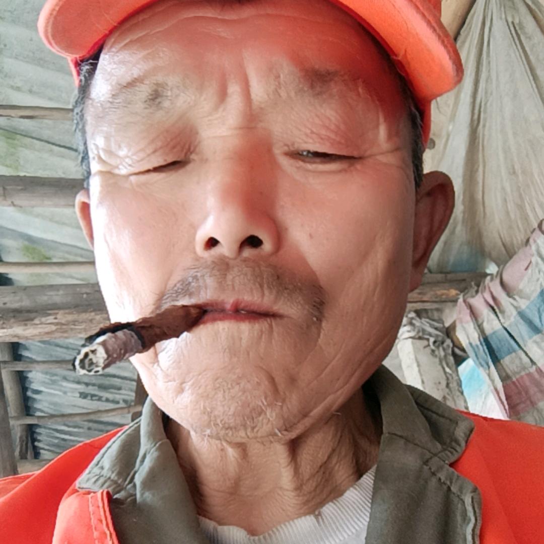 大网红陈木匠