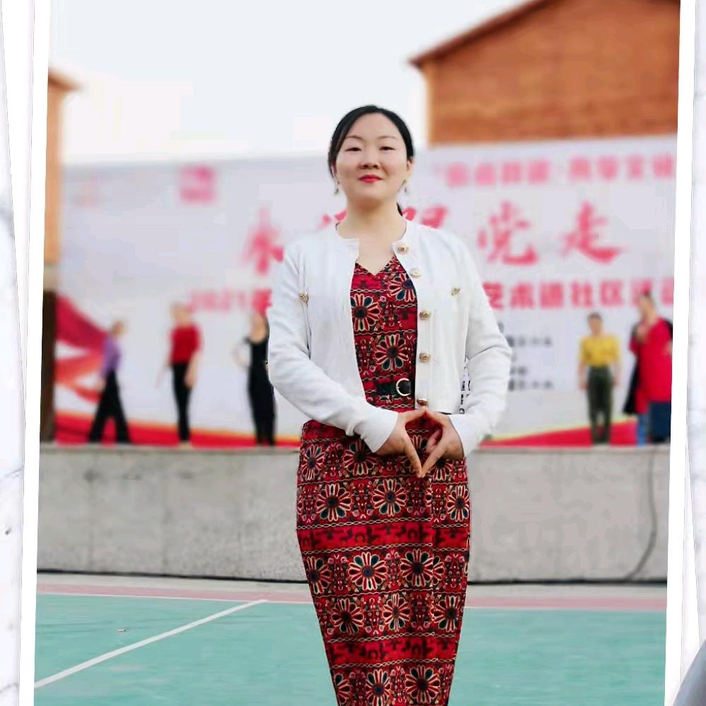 大耳朵姐姐