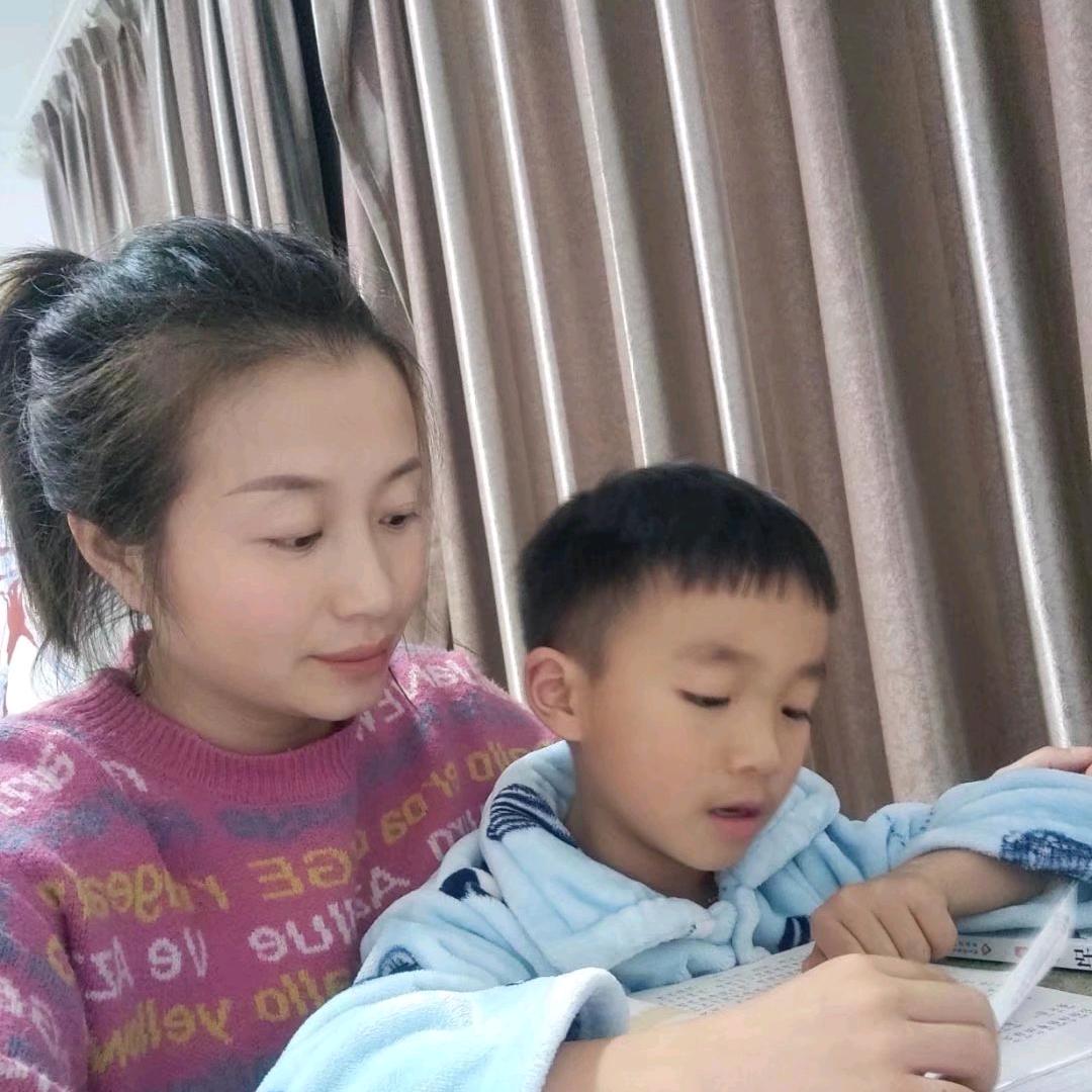 🌈是霄霄♞呀🌈