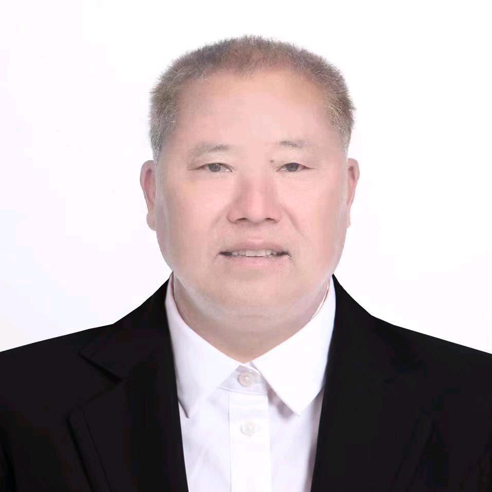 周荣华，