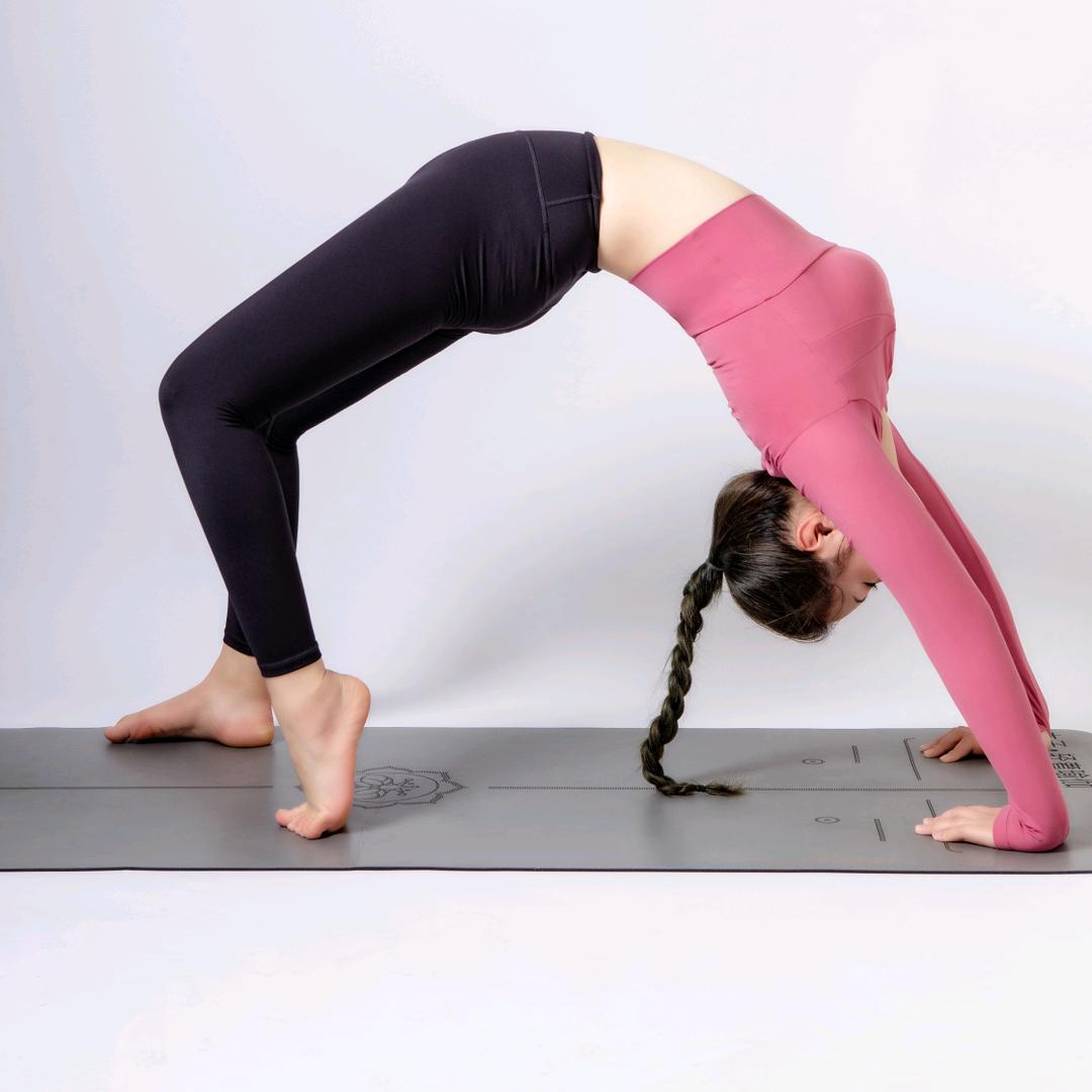 木子轻奢瑜伽   南希