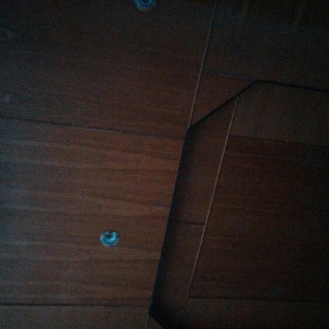 抬头不让泪流下