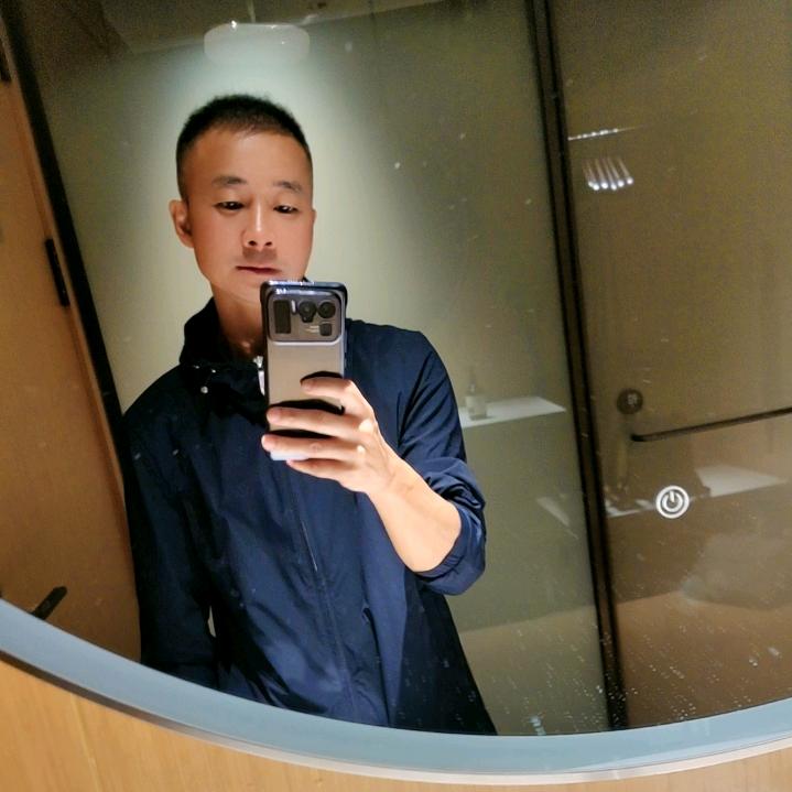 务川嘟嘟运动大叔