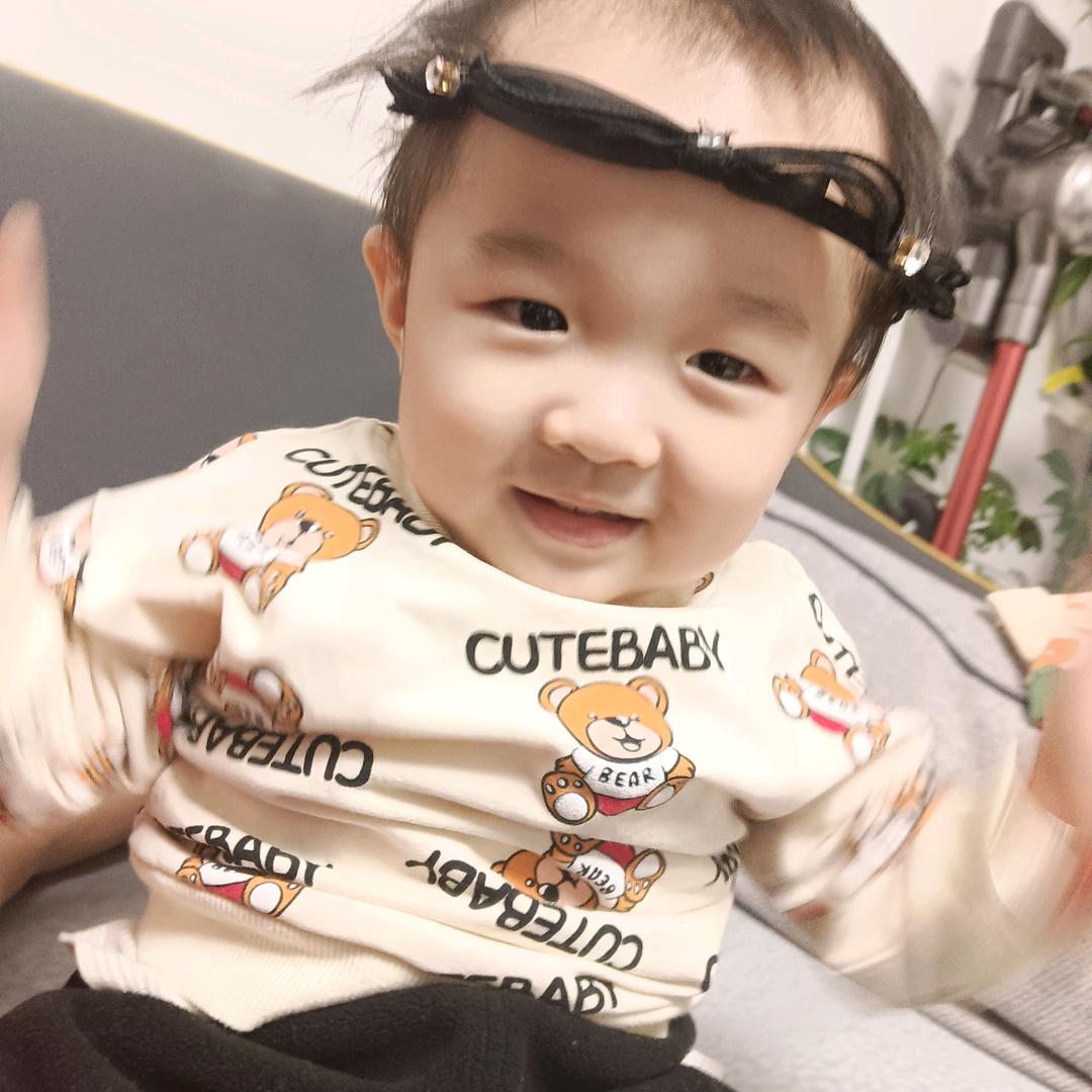 我是小可爱的奶奶