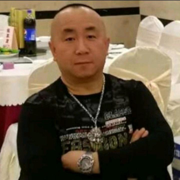 招财猫(猫哥)床车自驾游