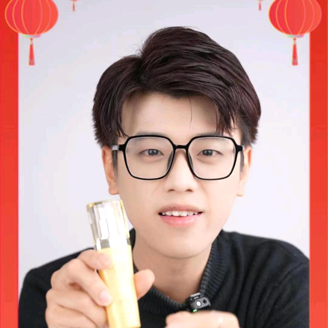 章小蝶爱护肤
