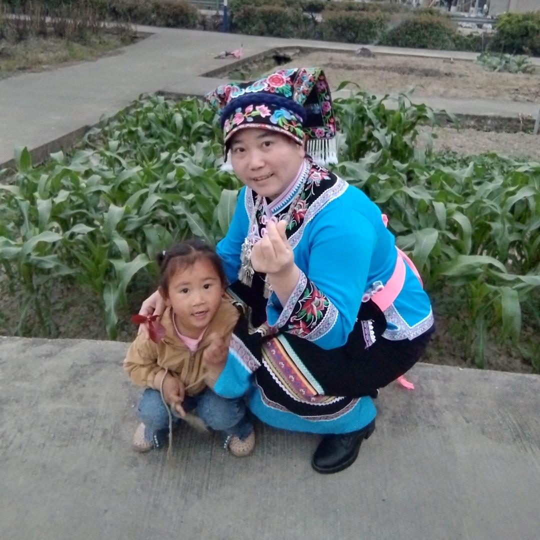 吻之倪曦