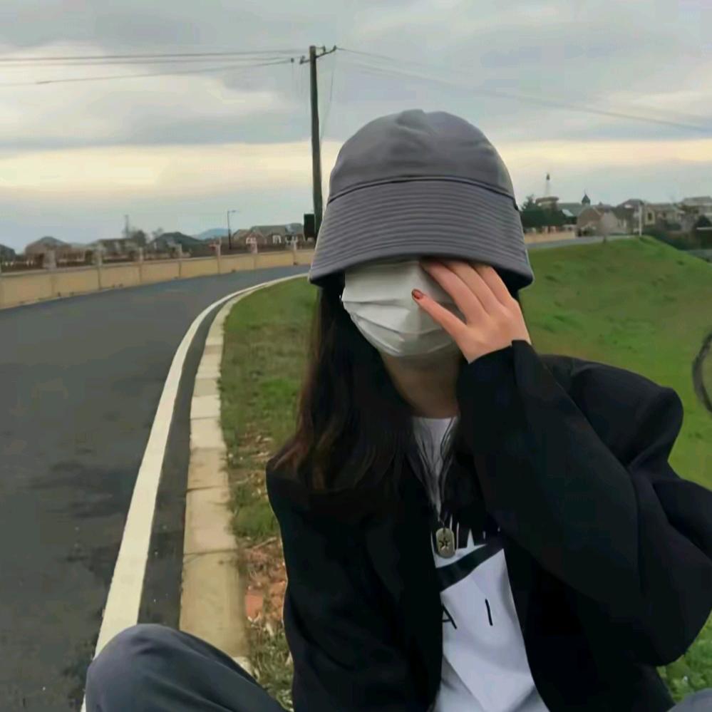 ᦦ