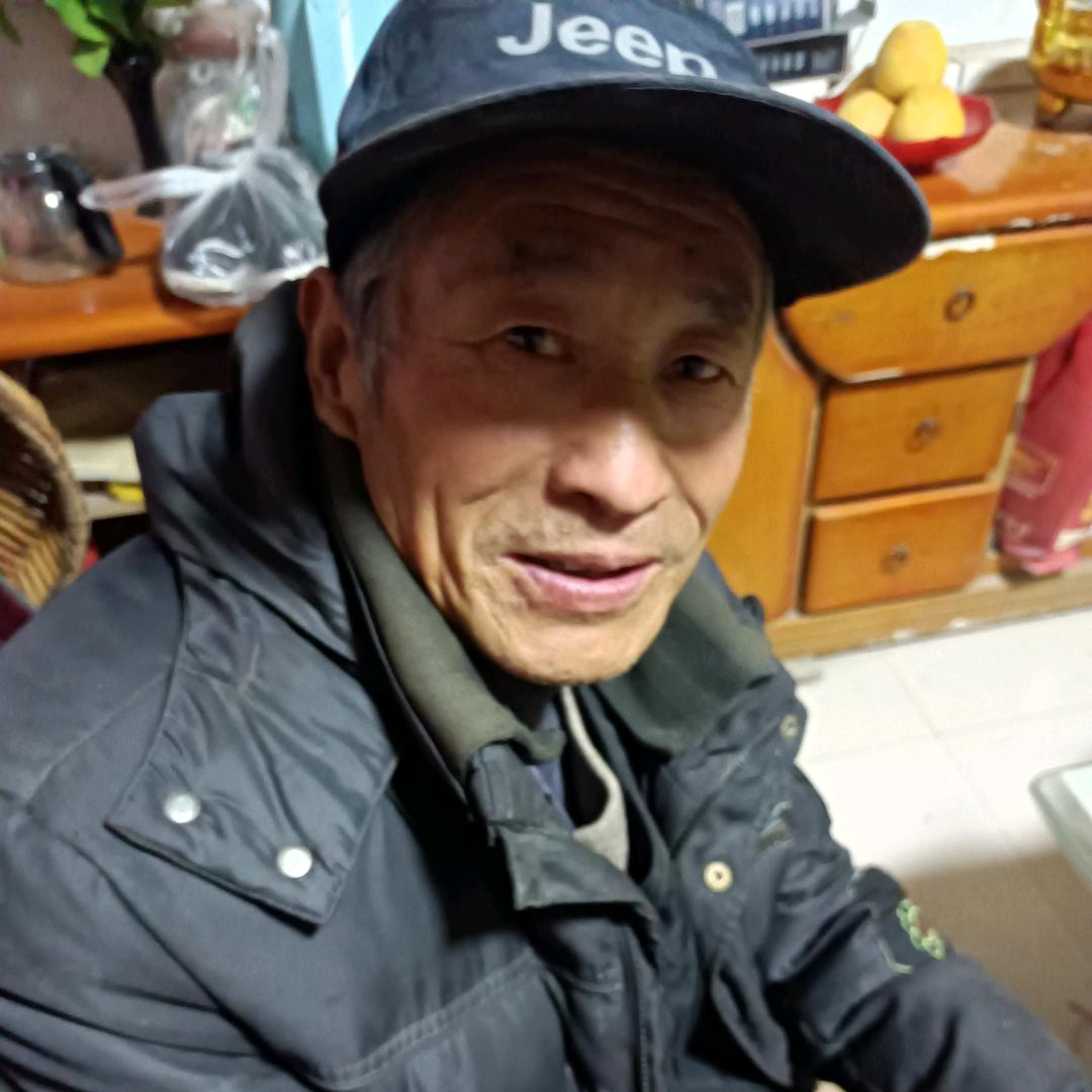 白胡子的老爷爷