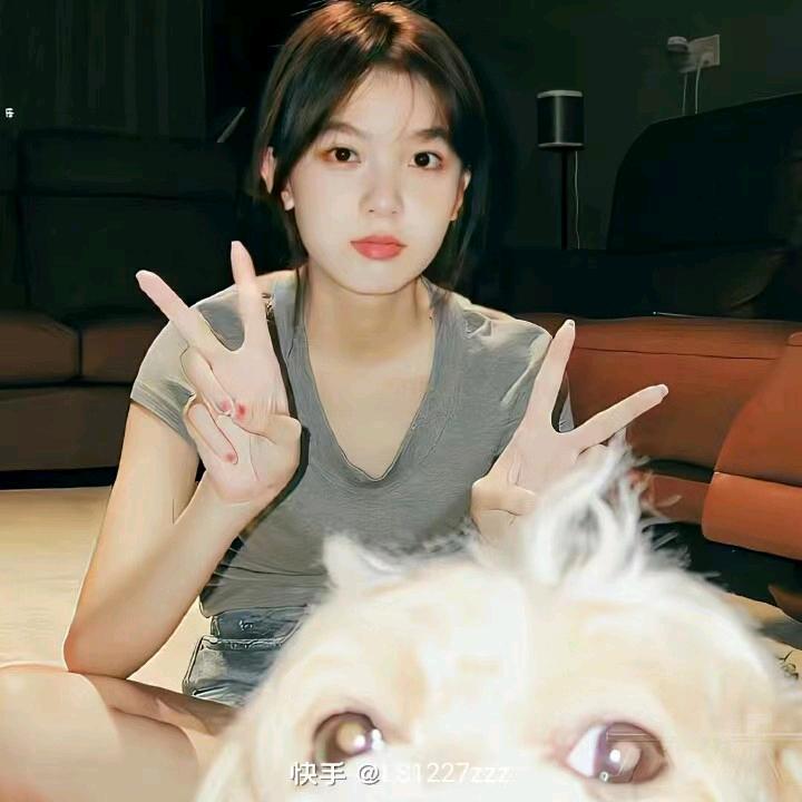 悲伤𝙆𝙞𝙩𝙩𝙮猫，韩家八妹