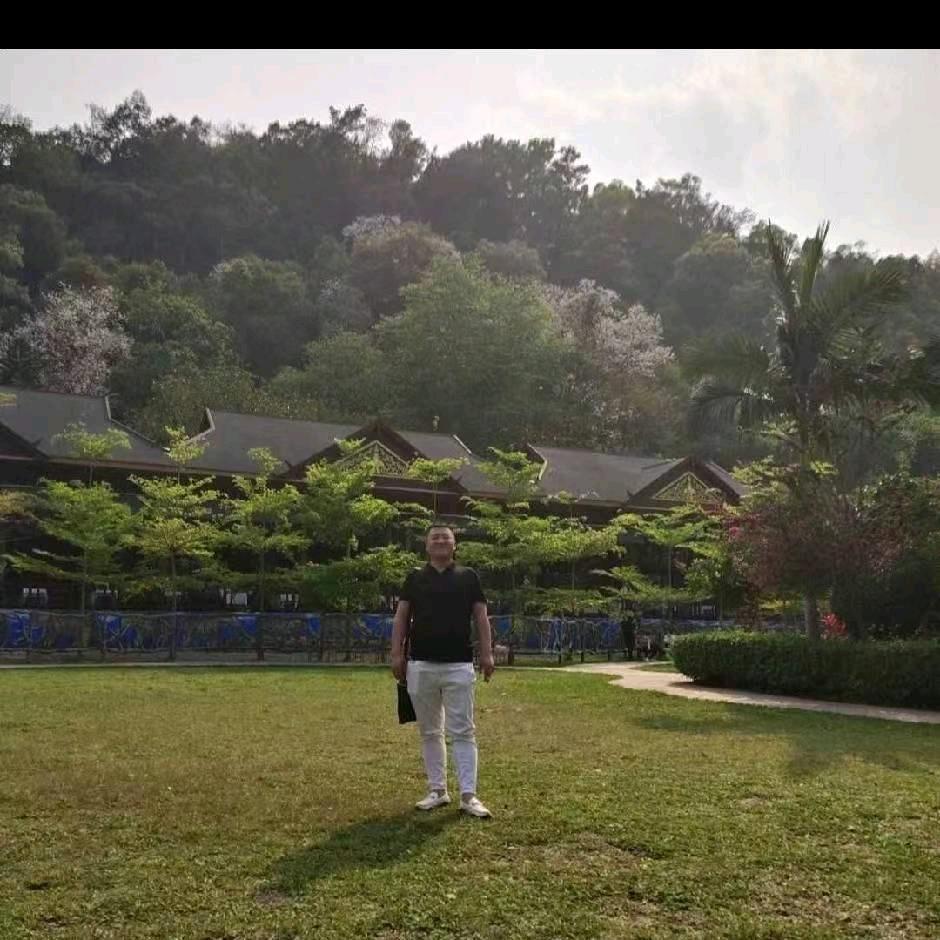 与世无争