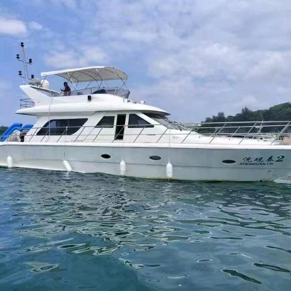 涠洲岛潜水！北海市区豪华游艇