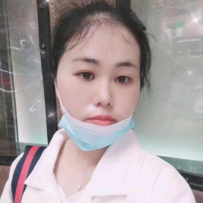 默然不语