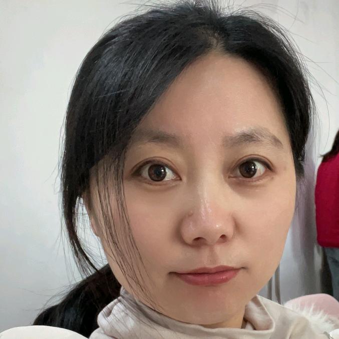 姊妹俩…丽娜 华丰E区二楼2026