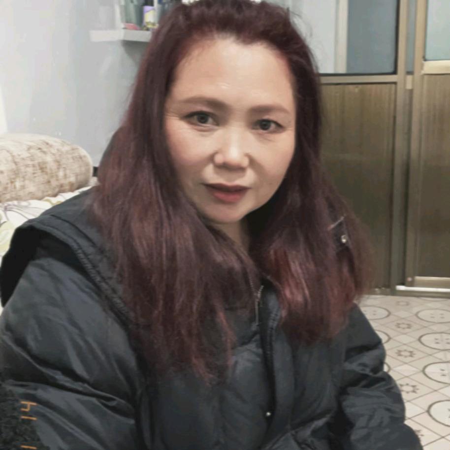 越群姐妹行