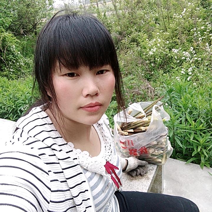 小美（晚上8:10直播）