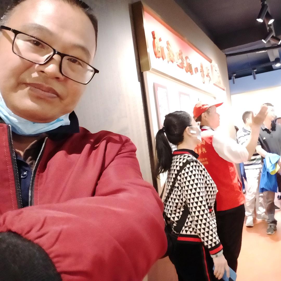 用哥（复播早上6点30分）