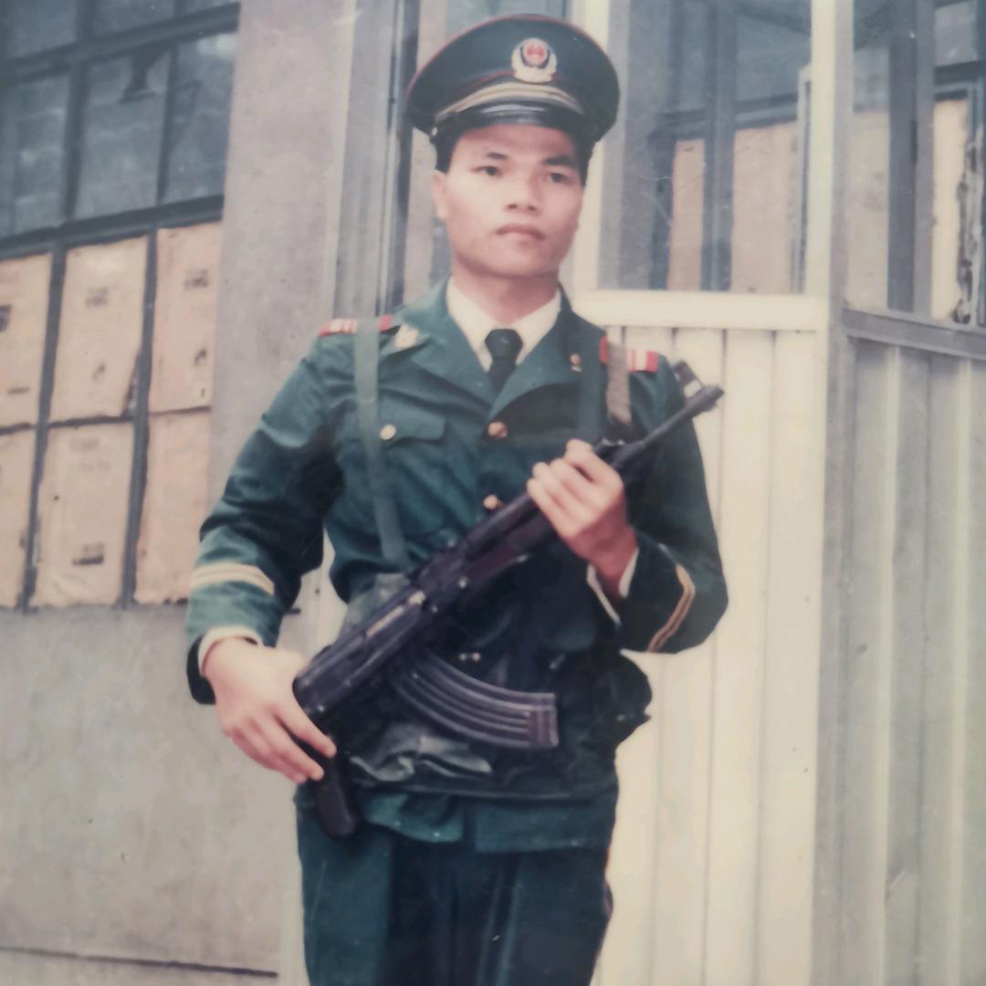 退伍军人，88年兵广州武（拒微…