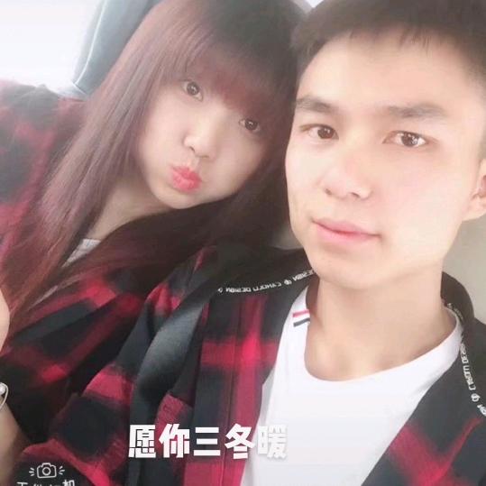 大脸妹