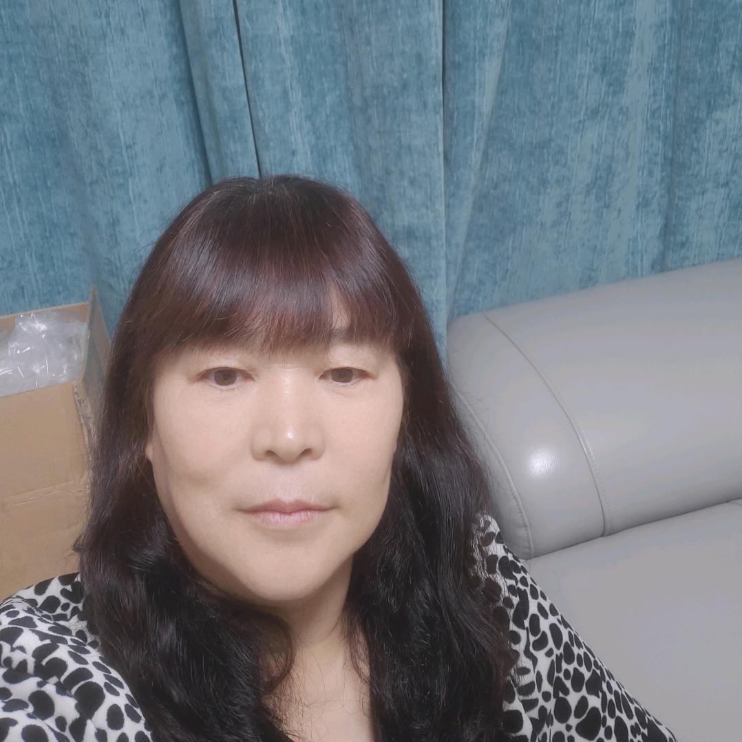 田田，
