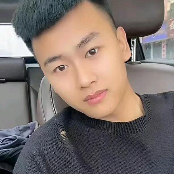 龙哥@