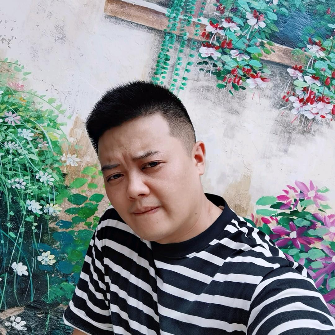 M大小姐男装生活馆