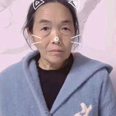 何友群