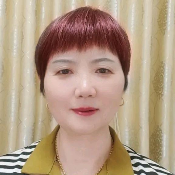 郝姐每天中午12点10开播，