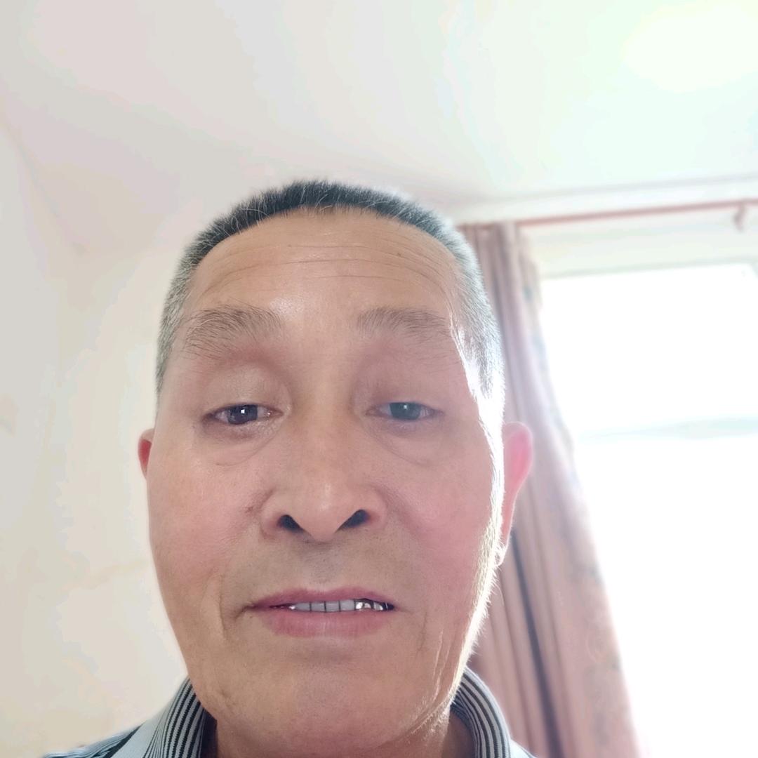 温俊英