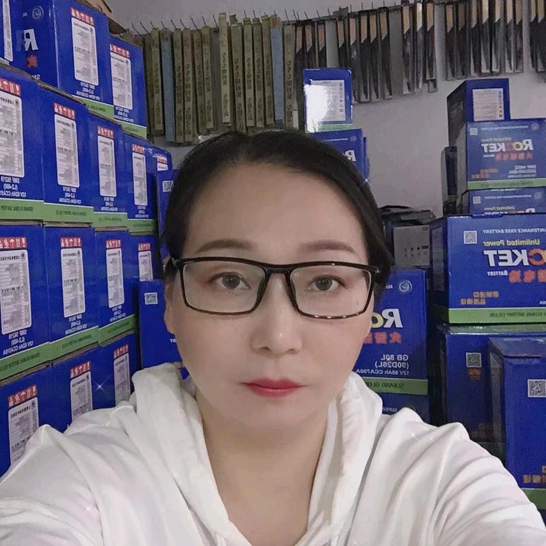 小许汽车电瓶批发