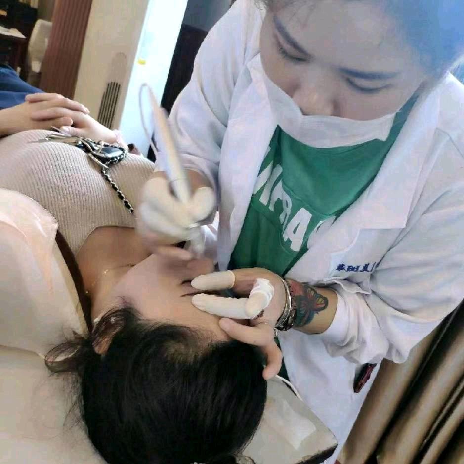 梦之恋美容中心(水上花月城店)官方号