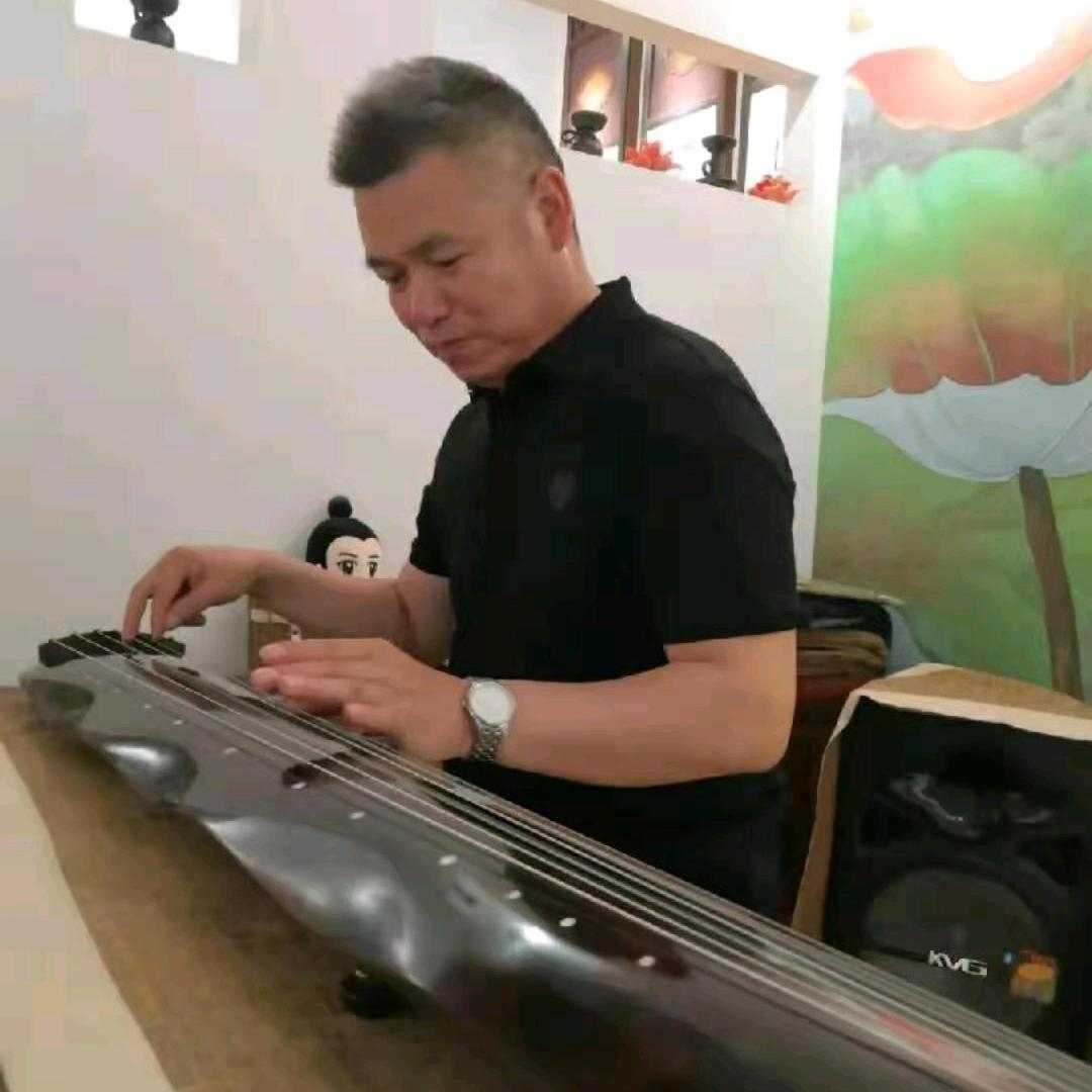 郑州腹推三表哥