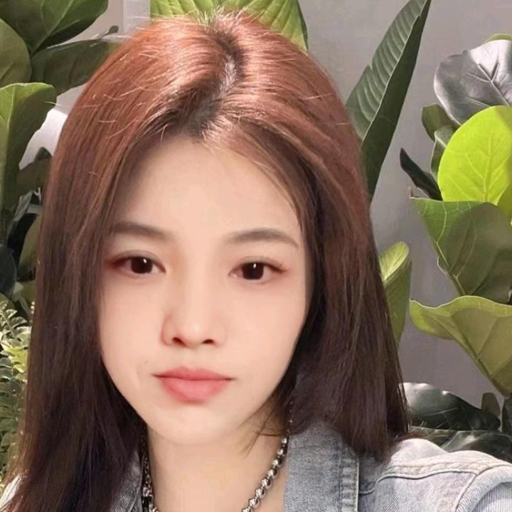 莹莹🍒