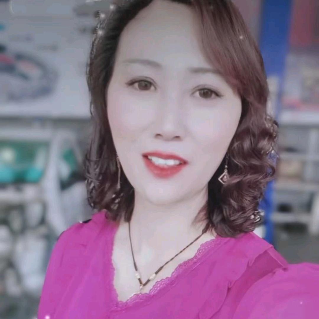 幸福姐🌹每天晚上7点40分开播