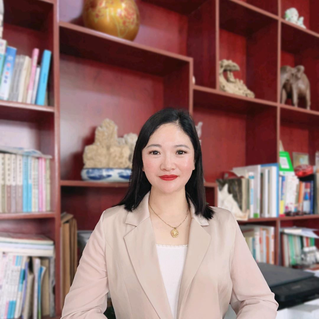 慈周寨好孩子幼儿园裴园长