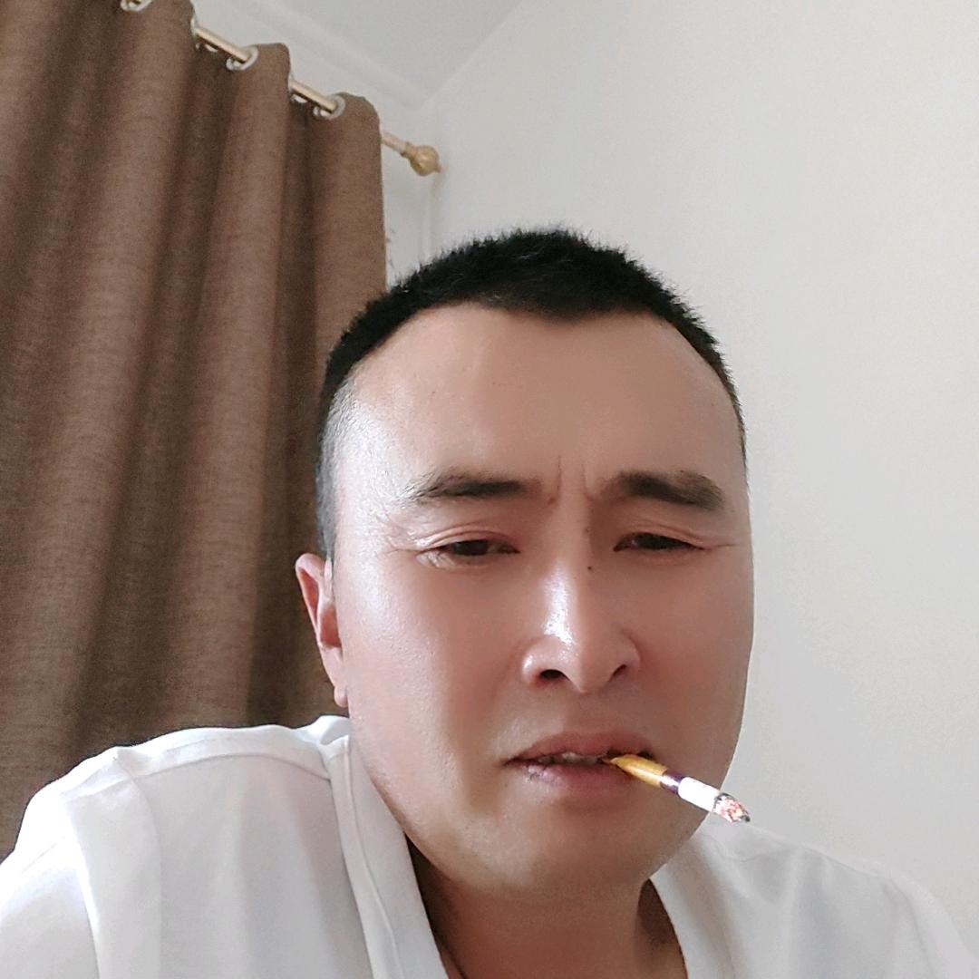 小唐妹的龙哥