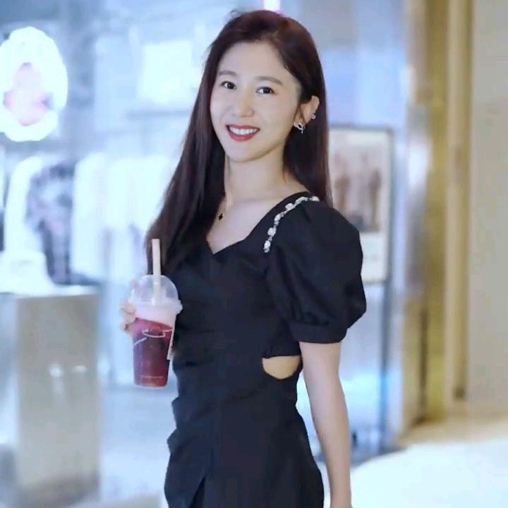 @李小小
