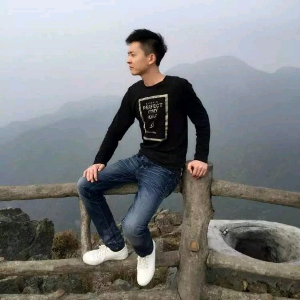 鱿鱼大王炒粉