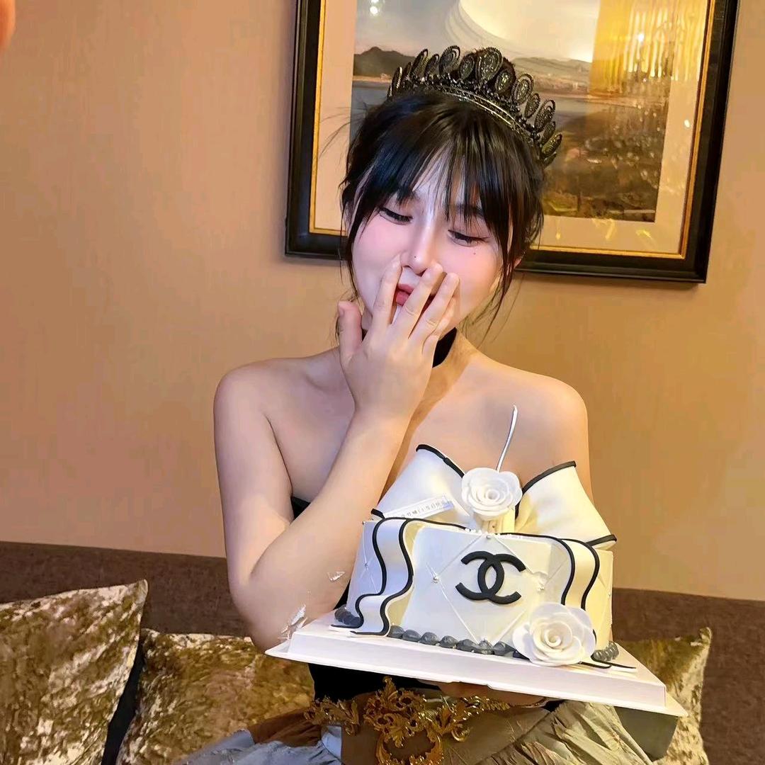 化妆师..惜惜