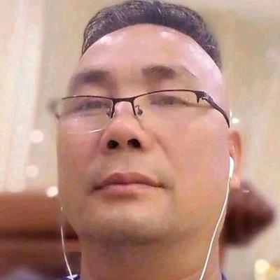 云淡风轻，开车旅行（爱唱歌）