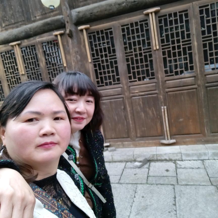 贵州安顺，农村的张姐