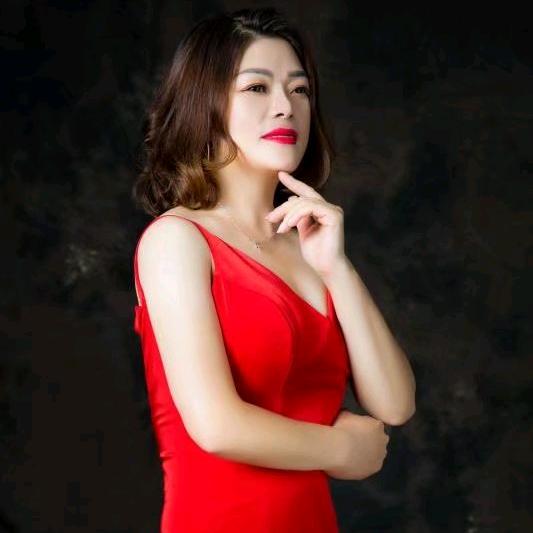 白色蔷薇