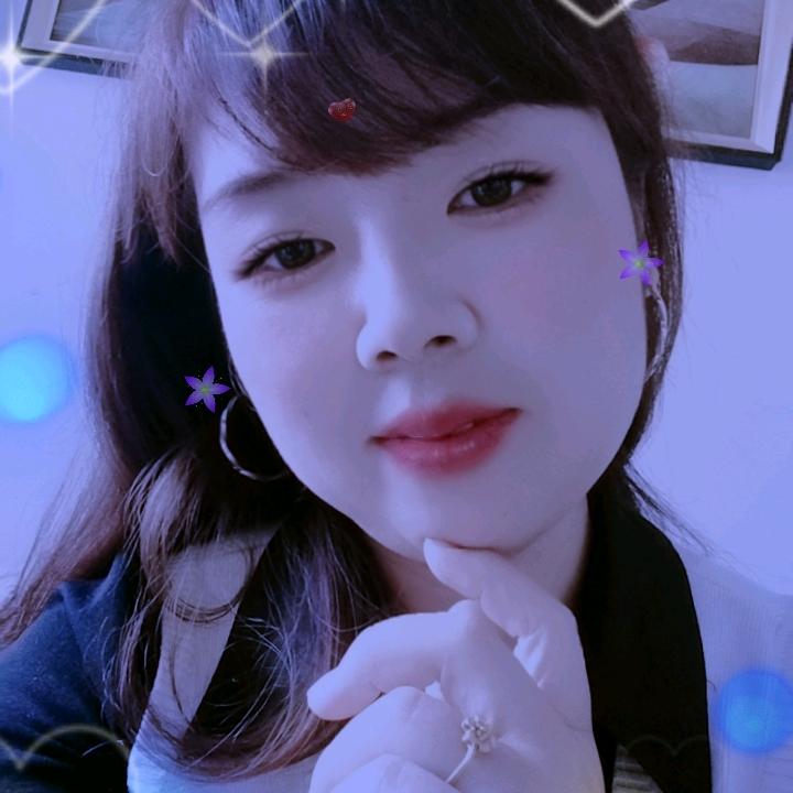 英子