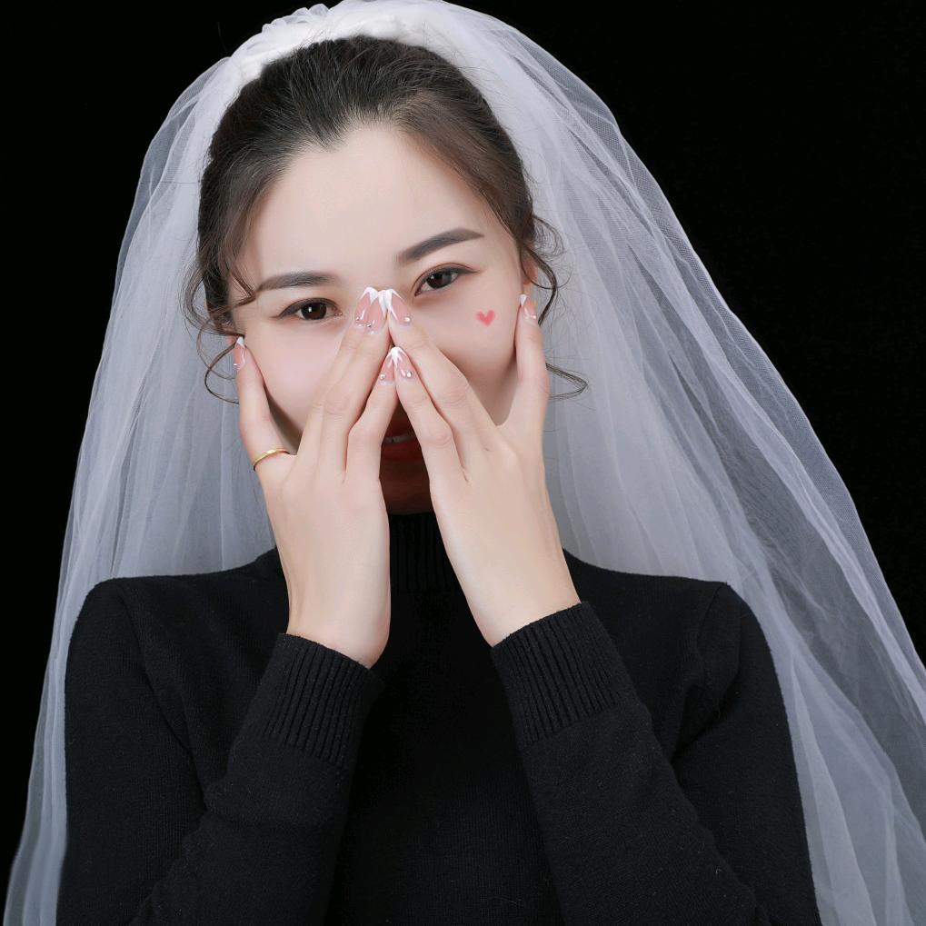 怜爱忘语