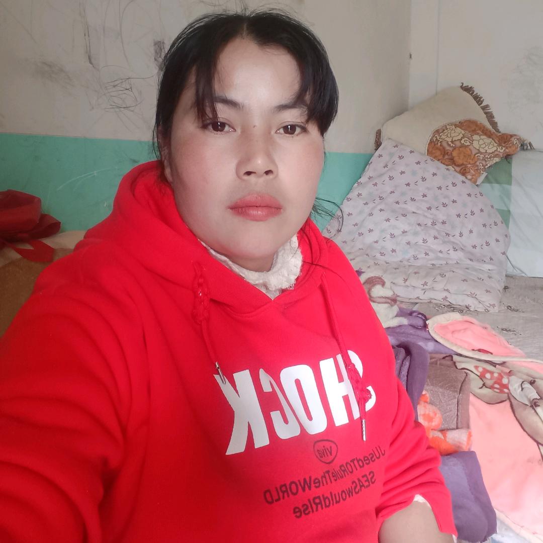 云南小罗巜连赞拉黑》
