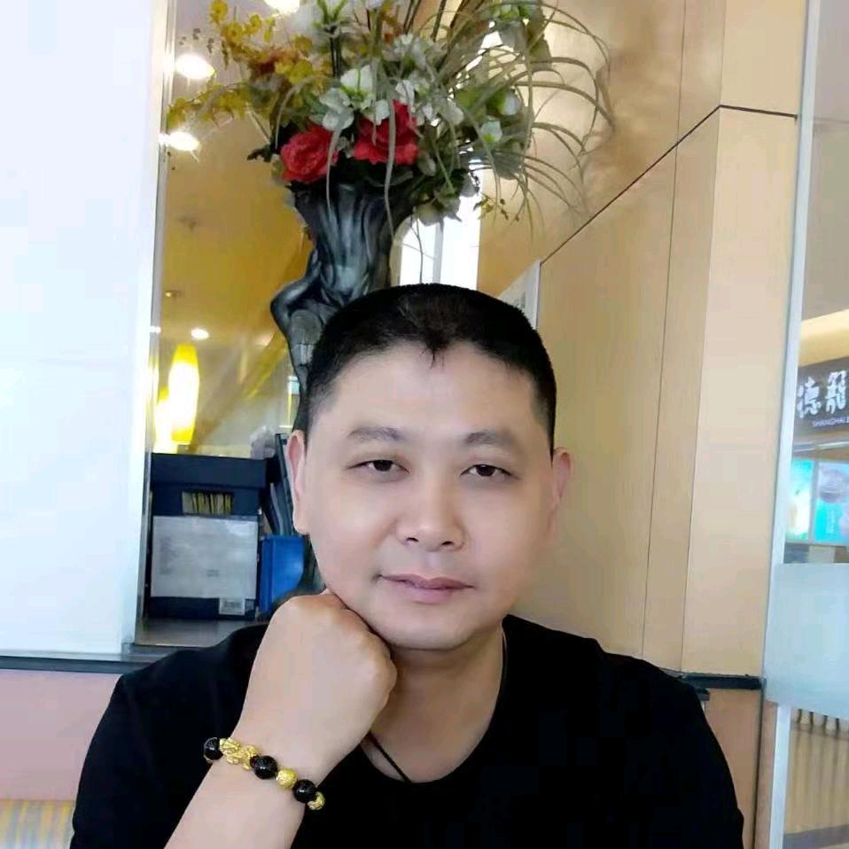 张上名猪🐷