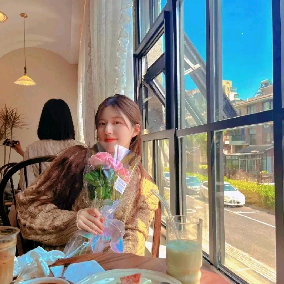 一杯甜酒 ʚᥫᩣ