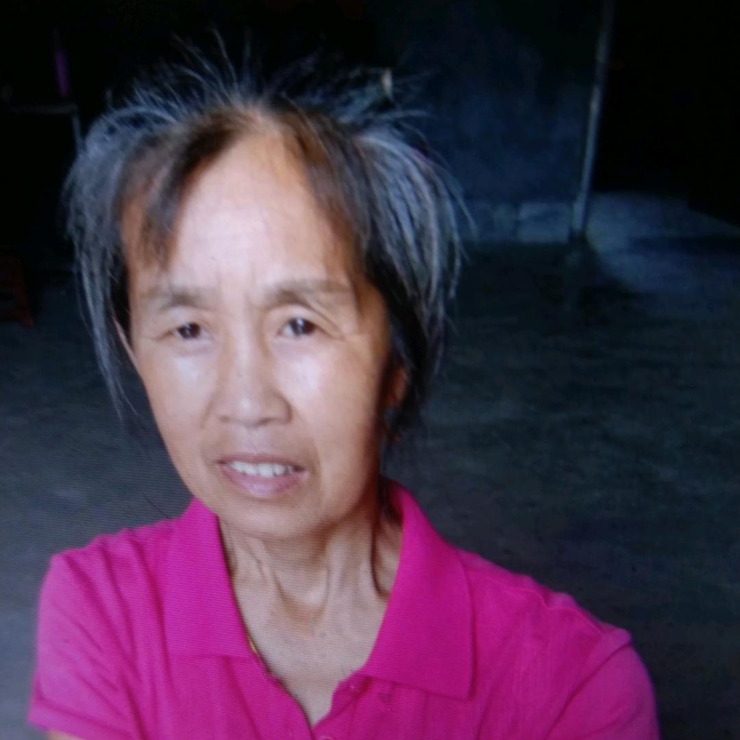 侯福英（睌上8：10）