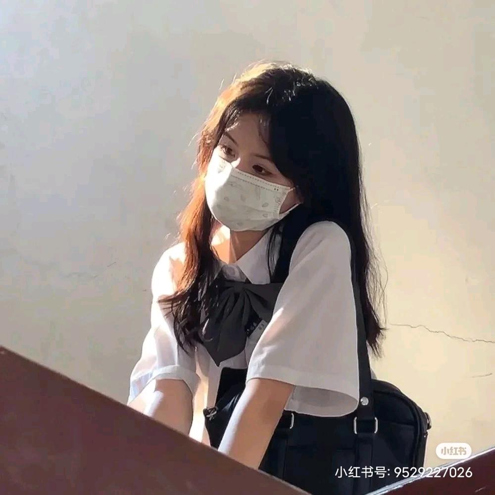 曾群龙英爽